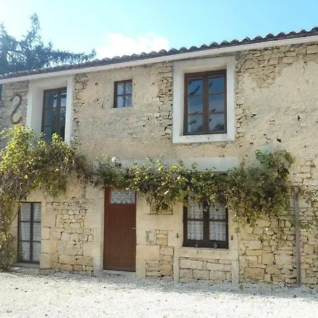 Holiday home Les Rossignal