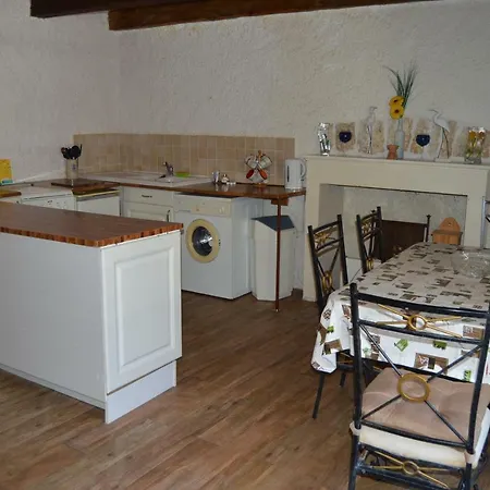 Holiday home Les Rossignal Villiers-le-Roux