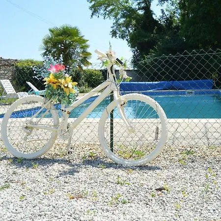 Holiday home Les Rossignal